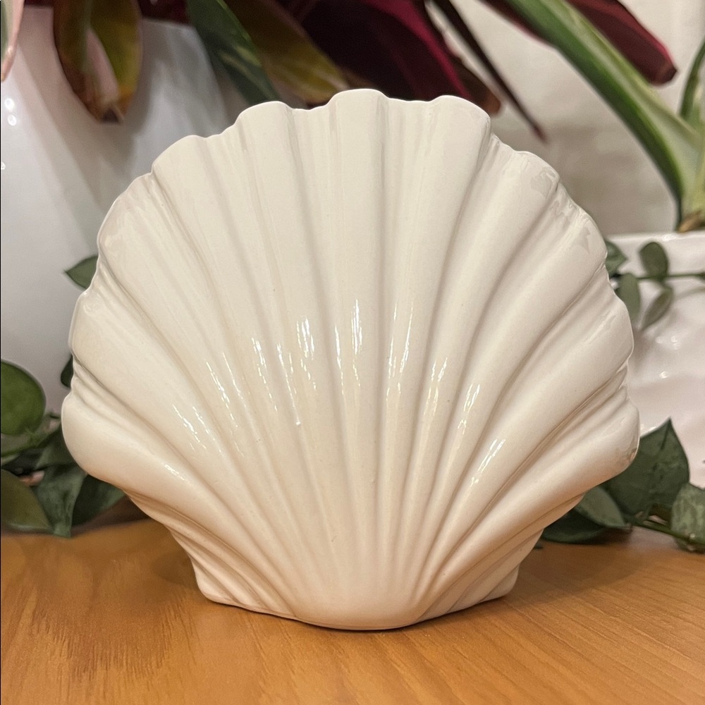 Rosenthal Netter Vintage Clamshell Vase Mid Century Modern EUC